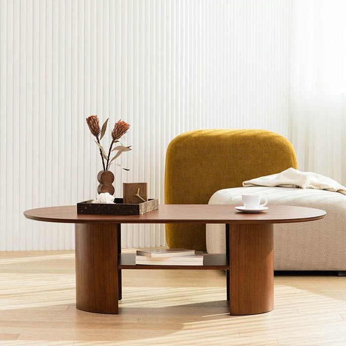 Retro walnut coffee outlet table