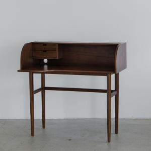 Certo Desk Console